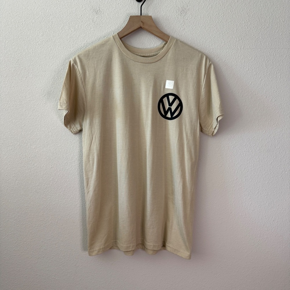 VOLKSWAGEN Mens Cotton Blend Dog Bus Graphic Tee Size Small Gorpcore Retro Surf